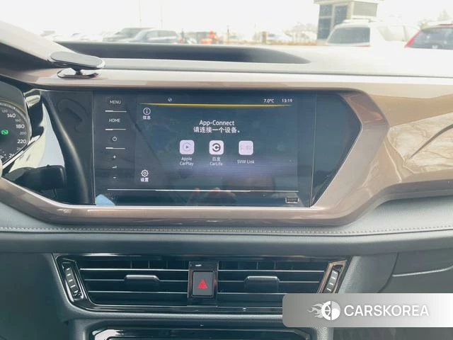 Volkswagen Tuyue 2021 Белый из Китая, фото 2