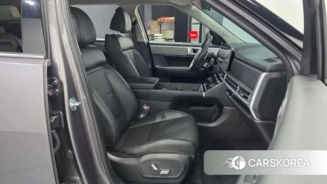 Hyundai Santa Fe (MX5) 2024 Серый из Кореи, фото 2