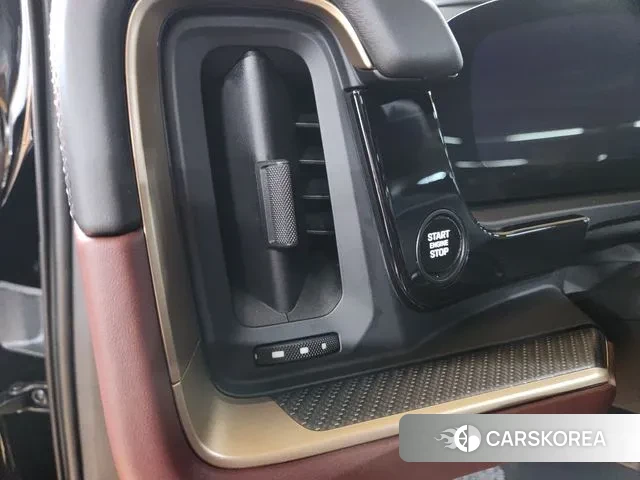 Porsche Cayenne (PO536) 2024 Черный из Кореи, фото 2