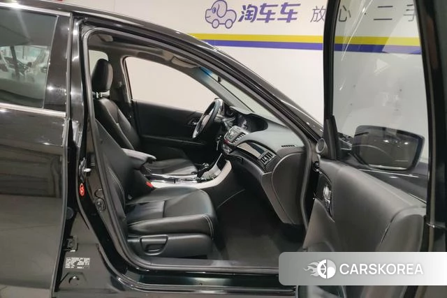 Honda Accord 2019 Черный из Китая, фото 2