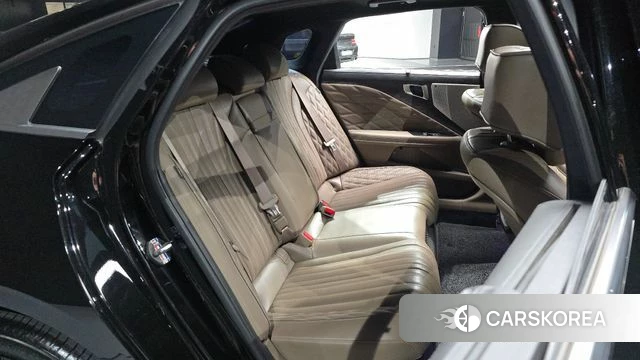 Kia K8 Hybrid 2021 Черный из Кореи, фото 2