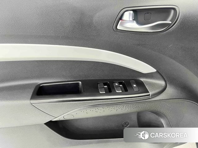 Kia Yi Ran 2023 Белый из Китая, фото 2