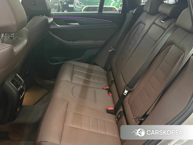 BMW iX3 2023 Песочный из Кореи, фото 2