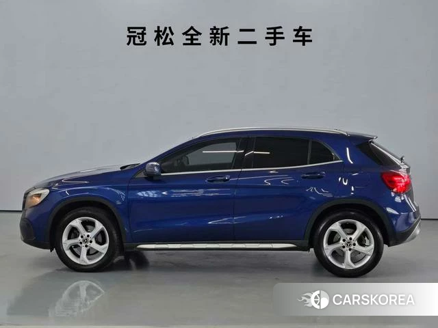 Mercedes-Benz GLA 2018 Синий из Китая, фото 2