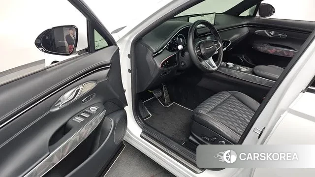 Genesis GV70 2023 Белый из Кореи, фото 2