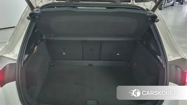 Mercedes-Benz GLA - Class H247 2020 Белый из Кореи, фото 2