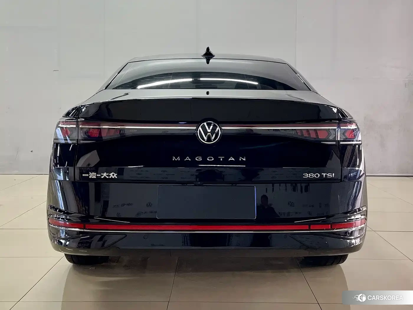 Volkswagen Magotan 2026 Черный из Китая, фото 2