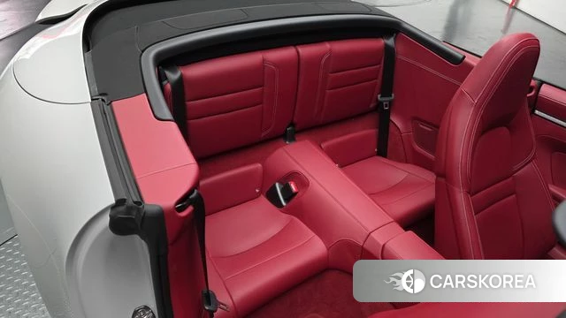 Porsche 911(992) 2024 Серебристо-серый из Кореи, фото 2