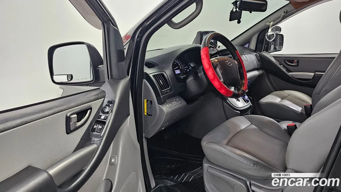 Hyundai The New Grand Starex 2018 Черный из Кореи, фото 2