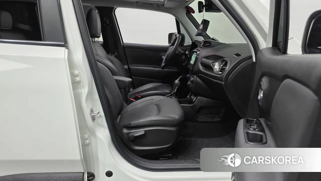 Jeep Renegade 2021 Белый из Кореи, фото 2