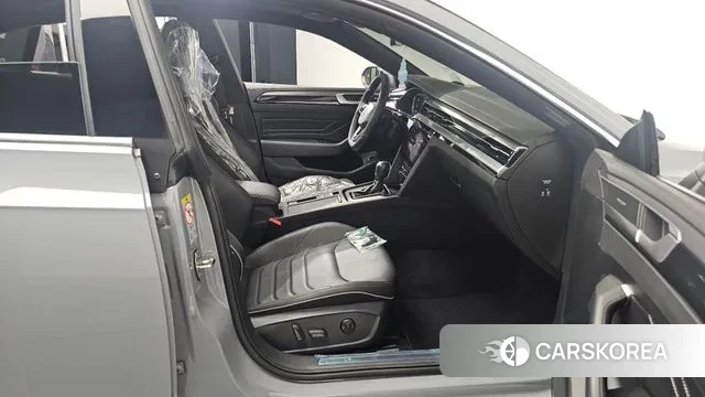 Volkswagen Arteon 2022 Серый из Кореи, фото 2