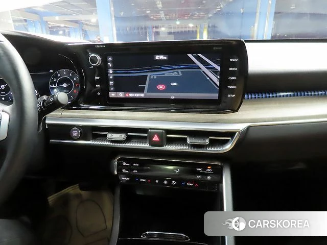 Kia K5 3rd generation 2023 Белый из Кореи, фото 2