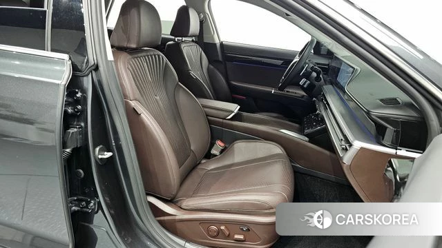 Hyundai Grandeur (GN7) 2023 Серый из Кореи, фото 2