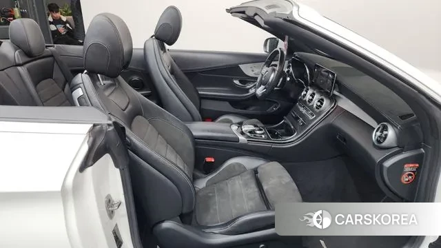 Mercedes-Benz C-Class W205 2022 Белый из Кореи, фото 2