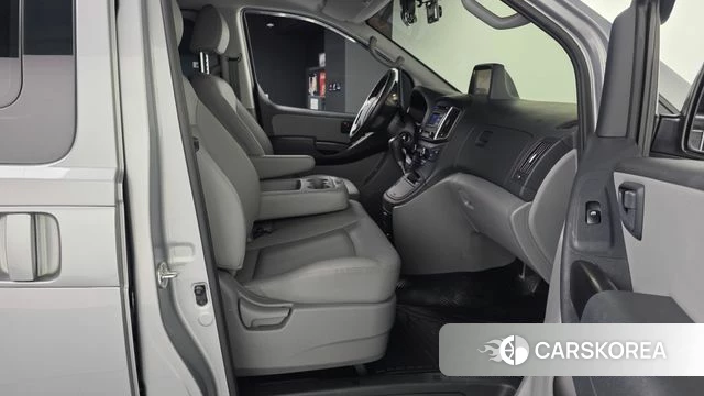 Hyundai The New Grand Starex 2020 Серебряный из Кореи, фото 2