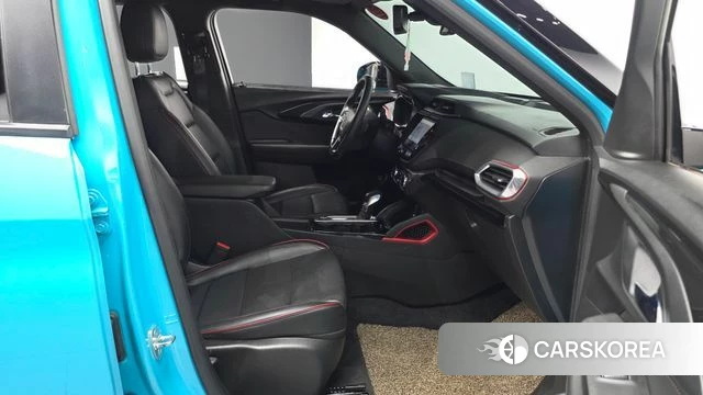 Chevrolet (GM Daewoo) Trailblazer 2021 Небесно-голубой из Кореи, фото 2