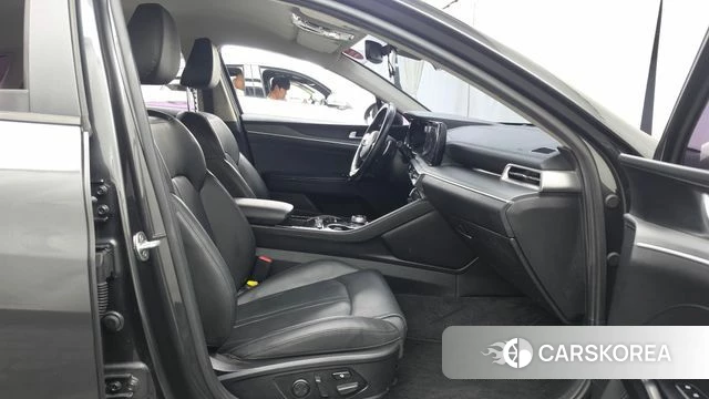Kia K5 3rd generation 2020 Серый из Кореи, фото 2