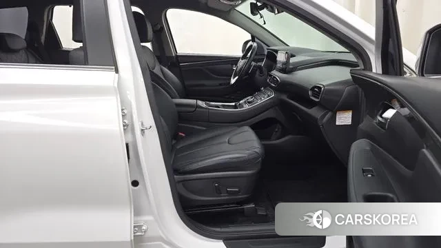 Hyundai The New Santa Fe 2022 Белый из Кореи, фото 2