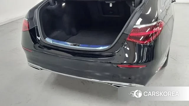 Mercedes-Benz S-Class W223 2024 Черный из Кореи, фото 2