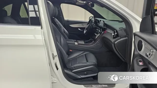 Mercedes-Benz GLC-Class X253 2021 Белый из Кореи, фото 2