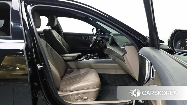 Kia K8 2021 Черный из Кореи, фото 2