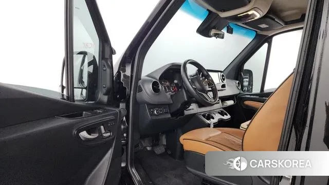 Mercedes-Benz Sprinter 2021 Черный из Кореи, фото 2