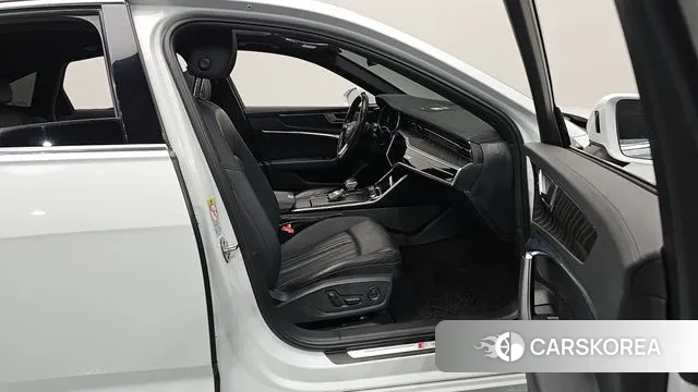 Audi A6 (C8) 2020 Белый из Кореи, фото 2