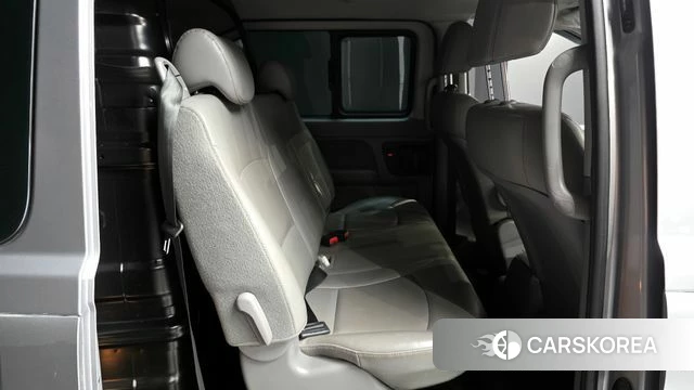 Hyundai The New Grand Starex 2020 Серебристо-серый из Кореи, фото 2