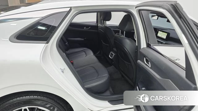 Kia K5 3rd generation 2021 Белый из Кореи, фото 2