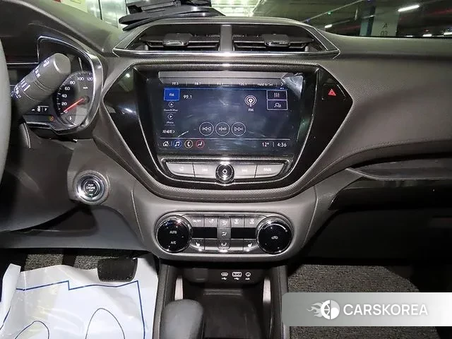 Chevrolet (GM Daewoo) Trailblazer 2022 Белый из Кореи, фото 2