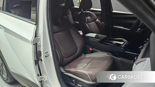 Hyundai The New Tucson (NX4) 2025 Белый из Кореи, фото 2