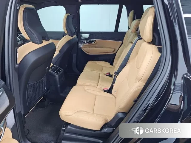 Volvo XC90 second Generation 2024 Черный из Кореи, фото 2