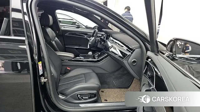 Audi A8 (D5) 2021 Черный из Кореи, фото 2