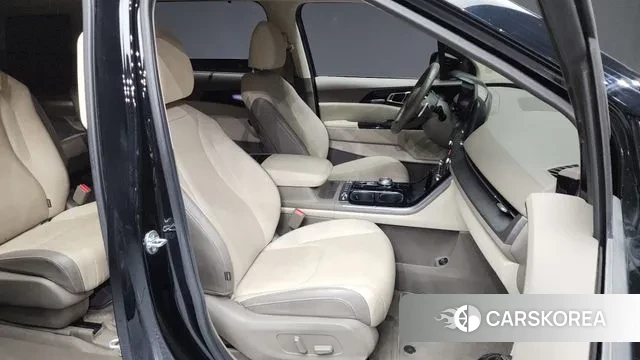 Kia Carnival 4th generation 2021 Черный из Кореи, фото 2