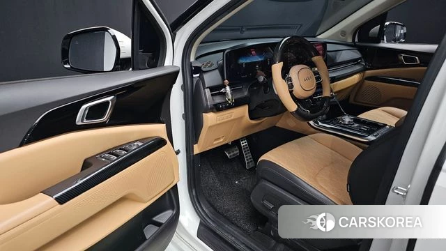 Kia Carnival 4th generation 2023 Белый из Кореи, фото 2