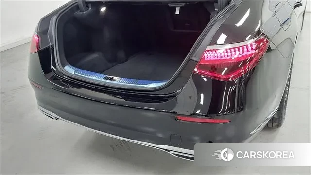 Mercedes-Benz S-Class W223 2024 Черный из Кореи, фото 2