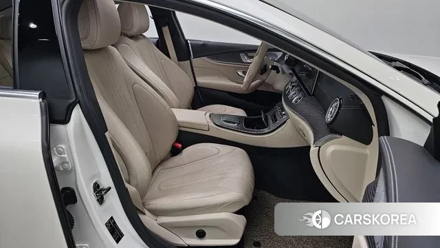 Mercedes-Benz CLS-Class C257 2020 Белый из Кореи, фото 2