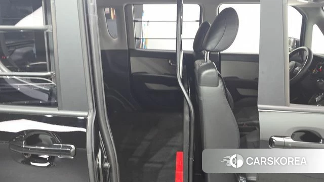 Kia The New Kia Ray 2023 Черный из Кореи, фото 2