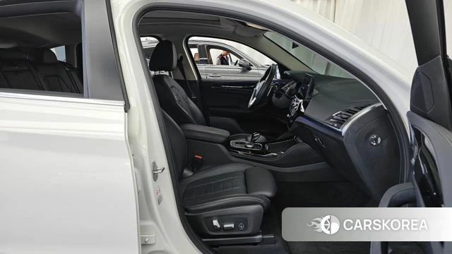 BMW X4 (G02) 2022 Белый из Кореи, фото 2