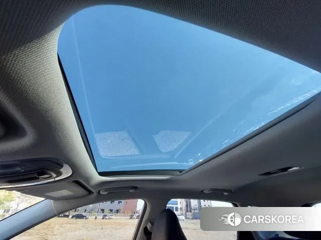 Hyundai Kona (SX2) 2023 Белый из Кореи, фото 2