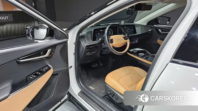 Kia EV6 2023 Белый из Кореи, фото 2