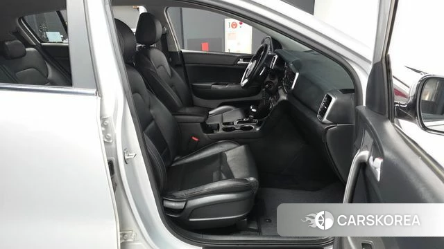 Kia Sportage The Bold 2019 Серебряный из Кореи, фото 2
