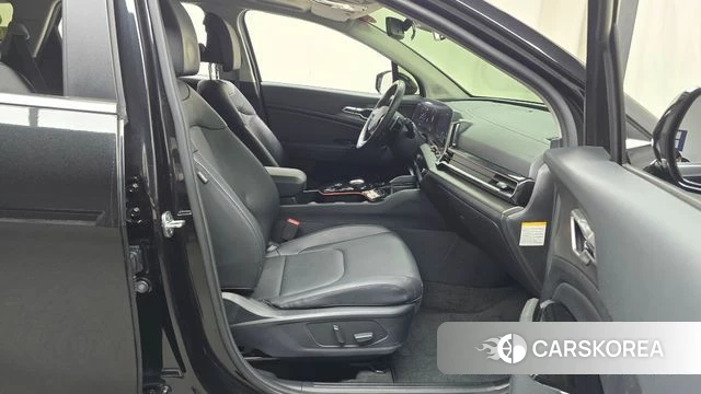 Kia Sportage 5th Generation Hybrid 2021 Черный из Кореи, фото 2