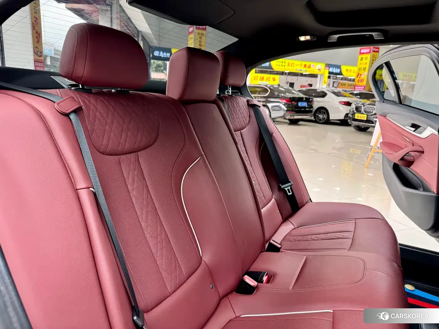 BMW 5 series 2023 Черный из Китая, фото 2