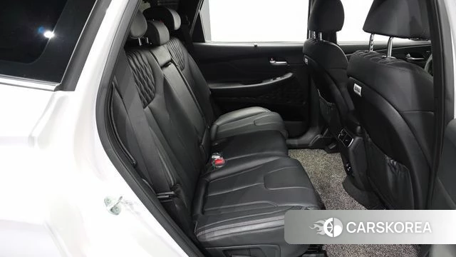 Hyundai The New Santa Fe 2022 Серебристо-серый из Кореи, фото 2