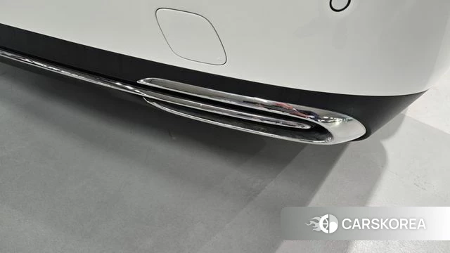 Mercedes-Benz E-Class W214 2025 Белый из Кореи, фото 2