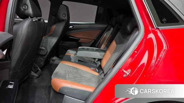 Volkswagen ID.4 2023 Красный из Кореи, фото 2