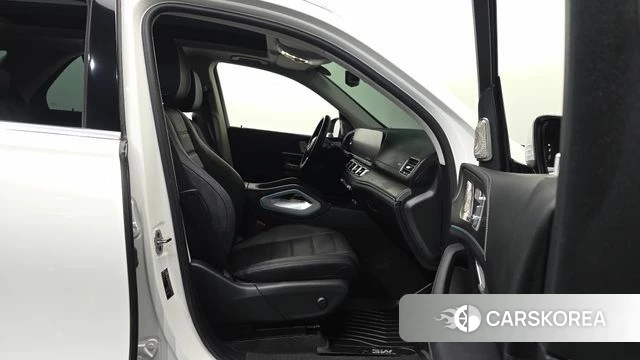 Mercedes-Benz GLE-Class W167 2023 Белый из Кореи, фото 2