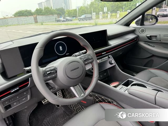 Hyundai Sonata 2024 Черный из Китая, фото 2