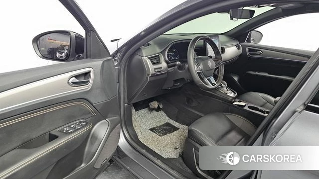 Renault Korea (Samsung) XM3 2024 Серебристо-серый из Кореи, фото 2